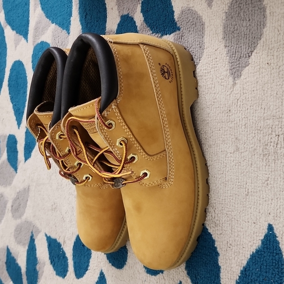 Waterproof Timberland Boots - Picture 8 of 8